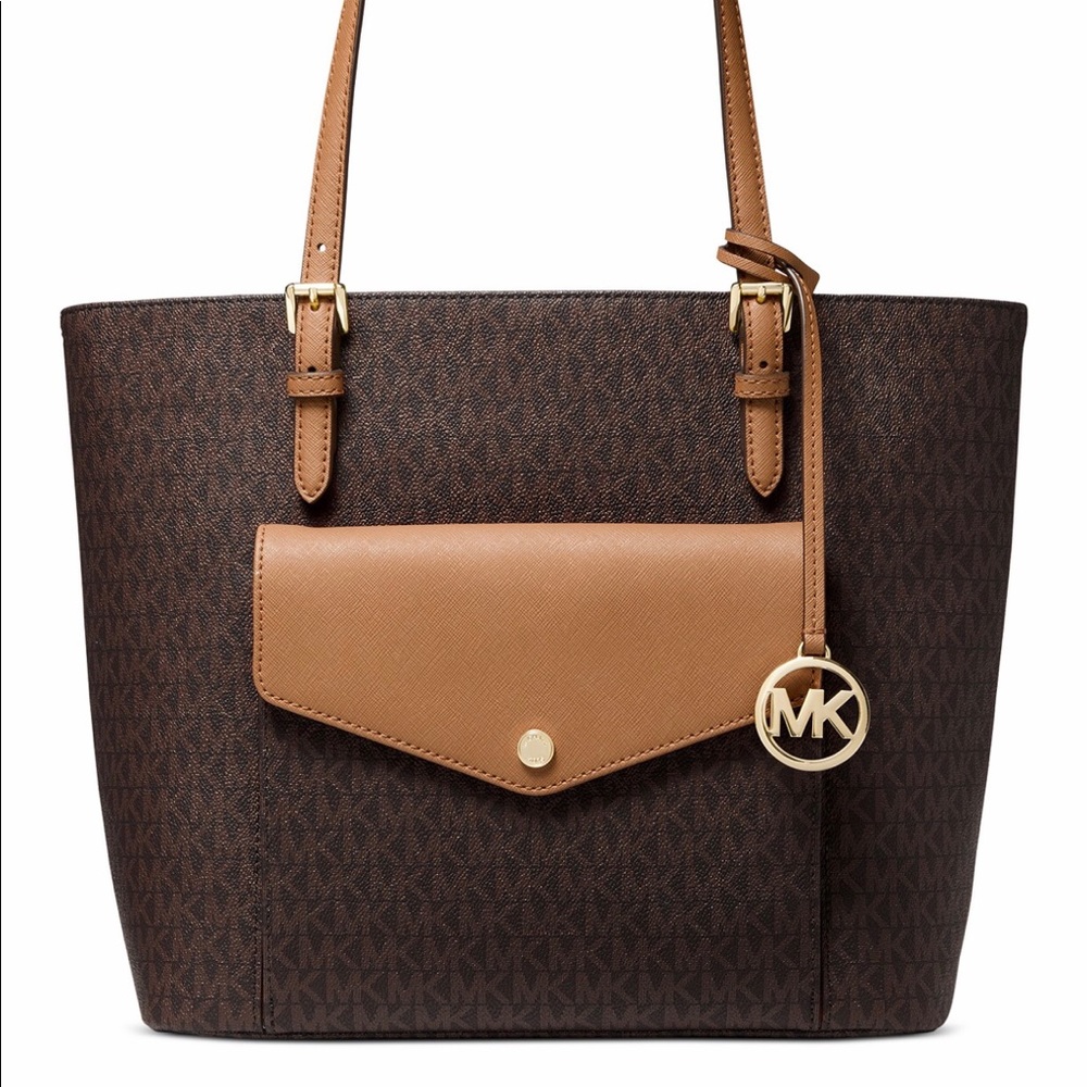 Michael Kors Jet Set Large Signature Tote/wallet.